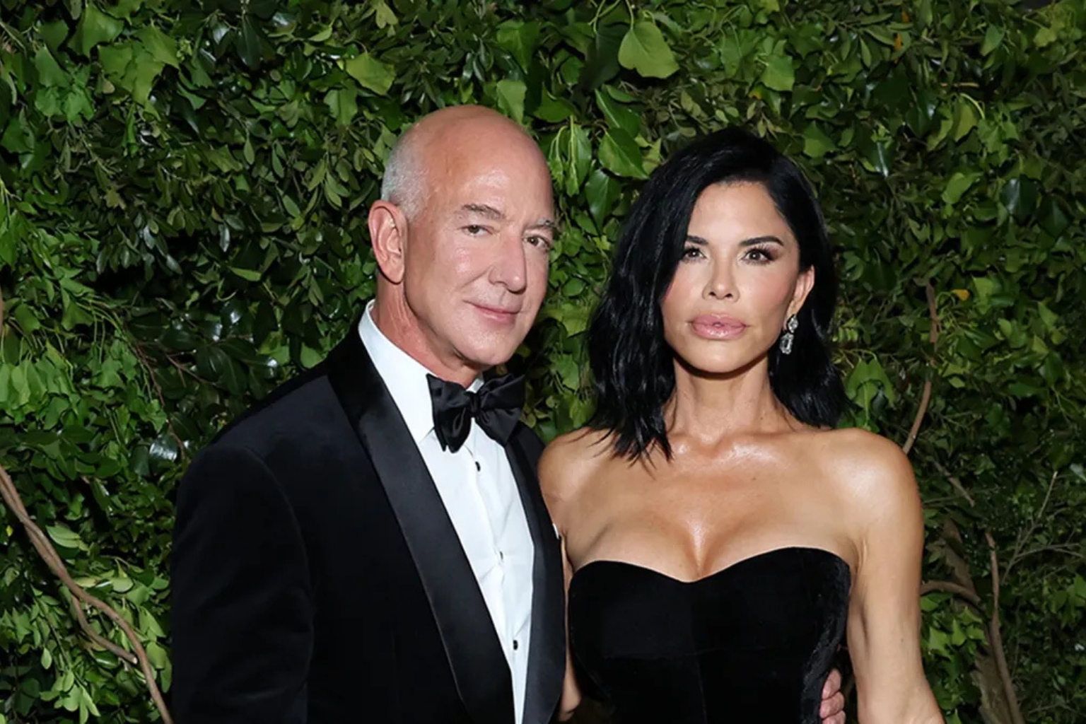 Jeff Bezos and Lauren Sánchez